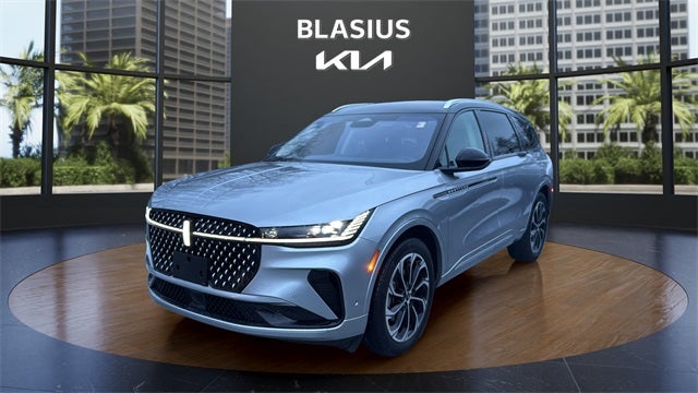 2024 Lincoln Nautilus Reserve