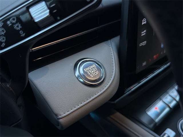 2024 Lincoln Nautilus Reserve