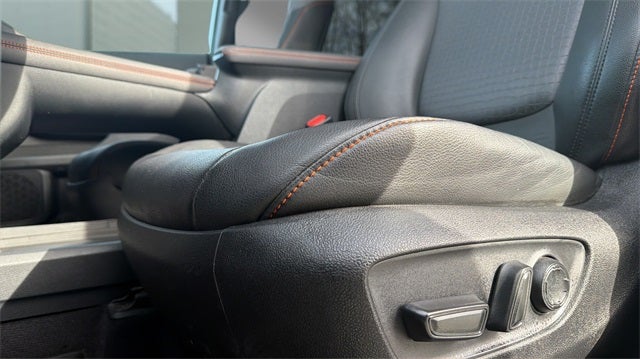 2022 Toyota Sienna XSE 7 Passenger