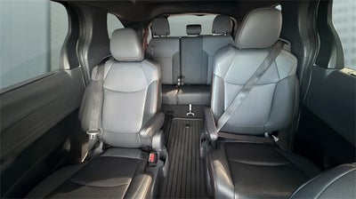 2022 Toyota Sienna XSE 7 Passenger