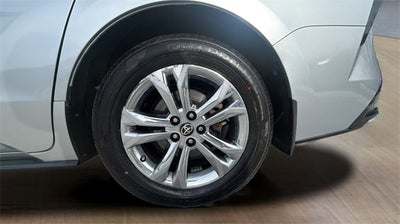 2022 Toyota Sienna XSE 7 Passenger