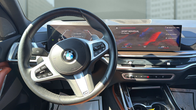 2023 BMW X7 xDrive40i
