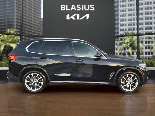 2023 BMW X5 xDrive40i