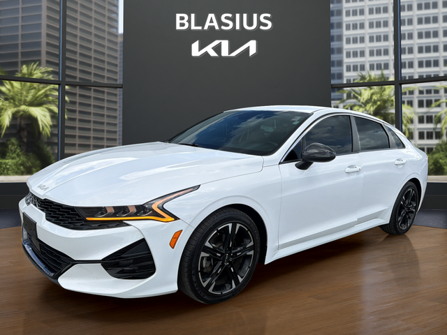 2023 Kia K5 GT-Line