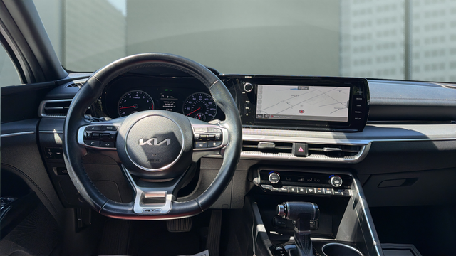 2024 Kia K5 GT-Line