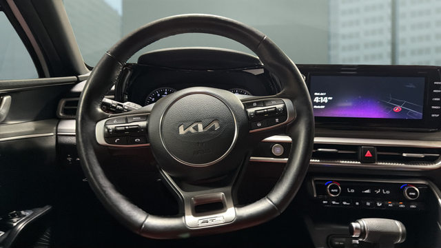 2024 Kia K5 GT-Line