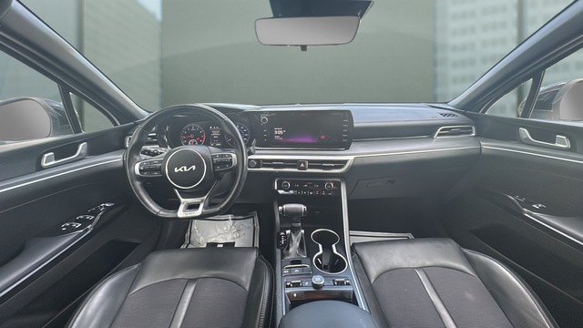 2024 Kia K5 GT-Line