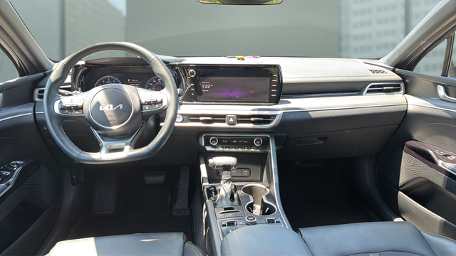 2024 Kia K5 GT-Line