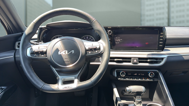 2024 Kia K5 GT-Line