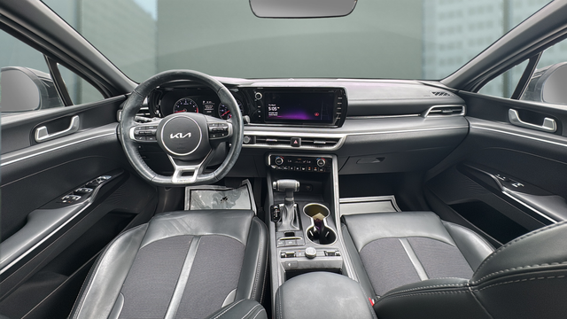 2024 Kia K5 GT-Line