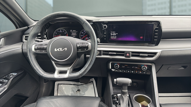 2024 Kia K5 GT-Line