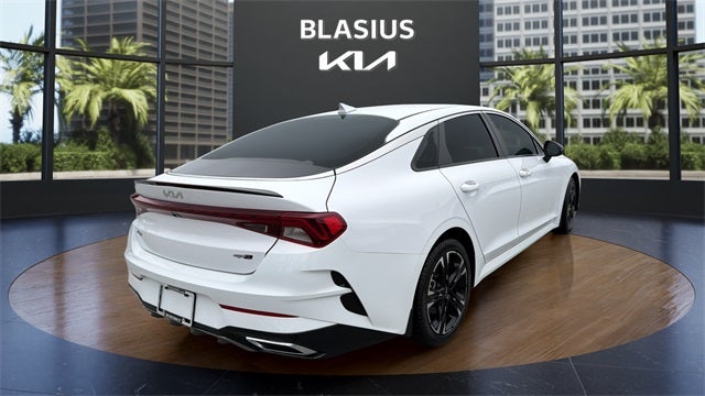 2022 Kia K5 GT-Line