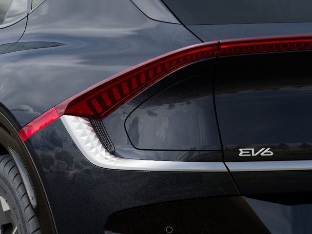 2026 Kia EV6 Light Long Range ETA- AUG. 2026