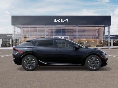 2026 Kia EV6 Light Long Range ETA- AUG. 2026