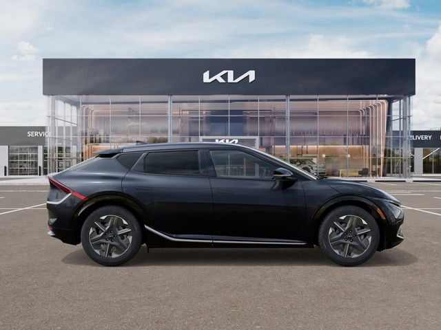 2026 Kia EV6 Light Long Range ETA- AUG. 2026