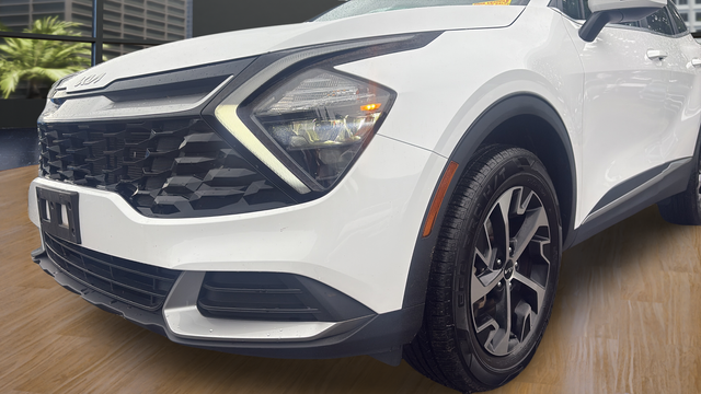 2023 Kia Sportage EX