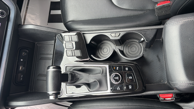 2023 Kia Sportage SX