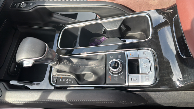 2023 Kia Telluride SX