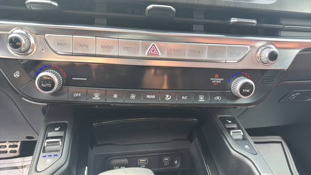 2023 Kia Telluride SX