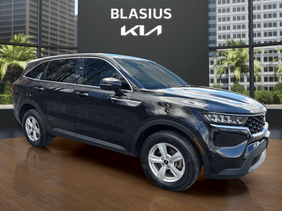 2023 Kia Sorento LX