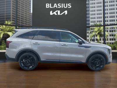 2024 Kia Sorento X-Line EX