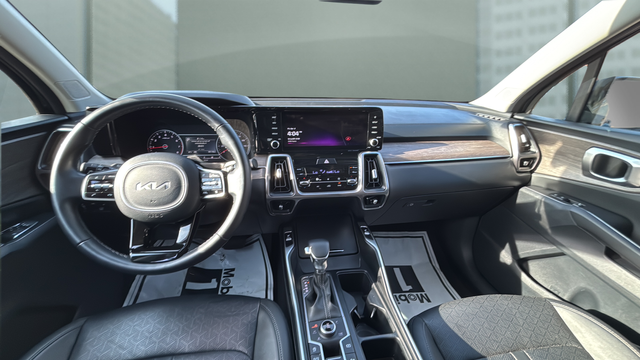 2023 Kia Sorento X-Line EX