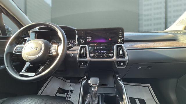 2023 Kia Sorento X-Line EX