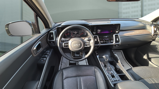 2023 Kia Sorento X-Line EX