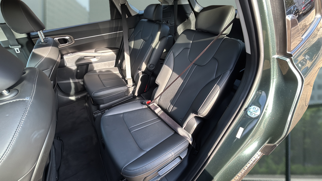 2023 Kia Sorento X-Line EX