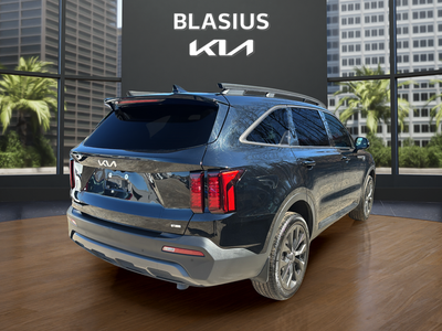 2023 Kia Sorento X-Line EX