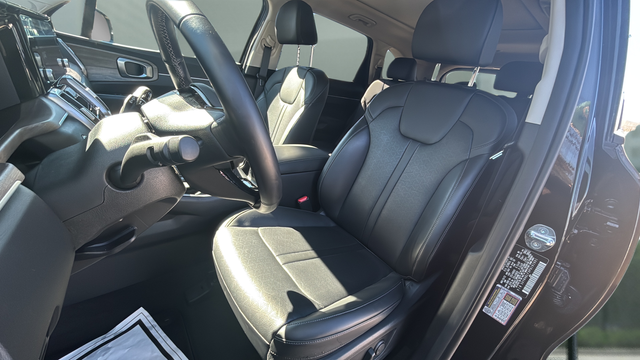 2023 Kia Sorento X-Line EX