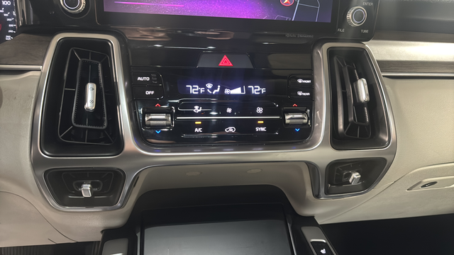 2023 Kia Sorento X-Line EX