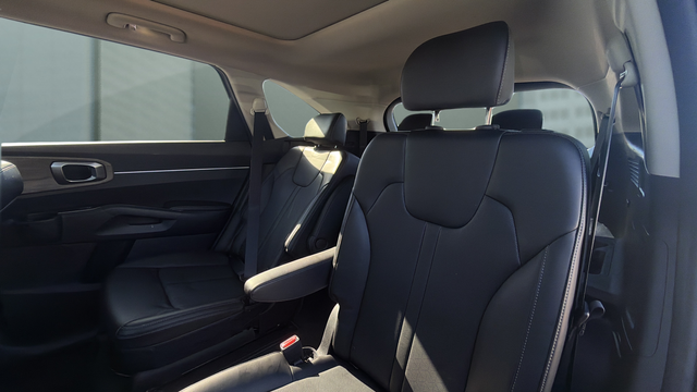 2023 Kia Sorento X-Line EX