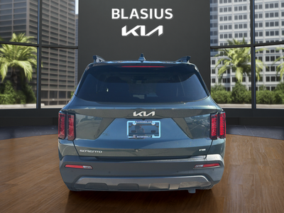 2023 Kia Sorento X-Line EX