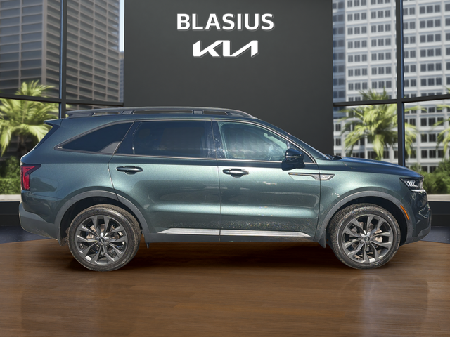 2023 Kia Sorento X-Line EX