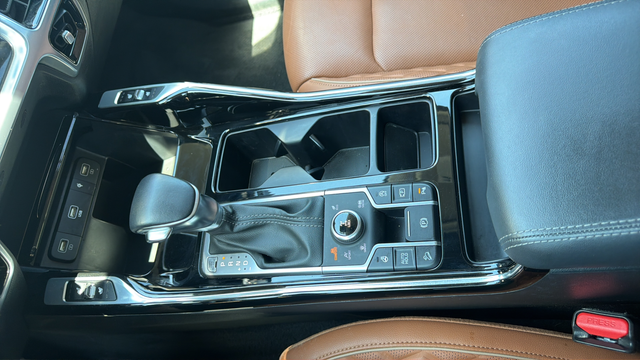 2023 Kia Sorento X-Line SX Prestige