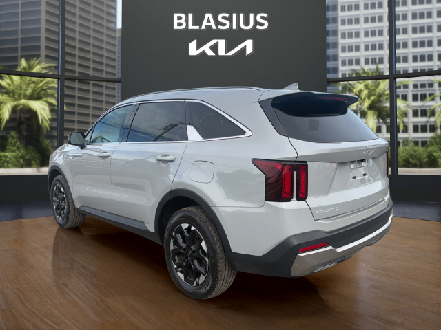 2025 Kia Sorento S