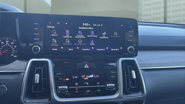 2023 Kia Sorento X-Line S
