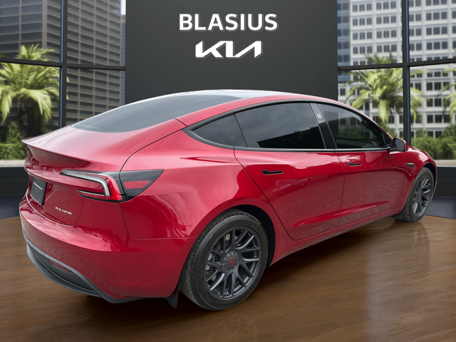 2025 Tesla Model 3 Long Range