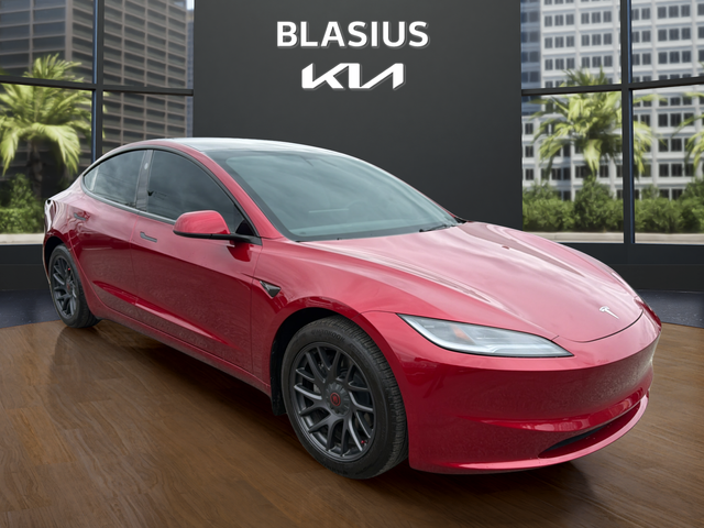 2025 Tesla Model 3 Long Range