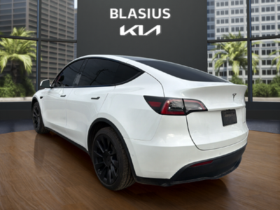 2022 Tesla Model Y Long Range