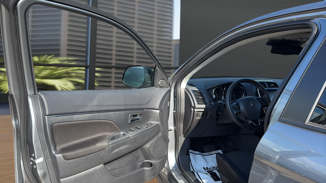 2025 Mitsubishi Outlander Sport Base