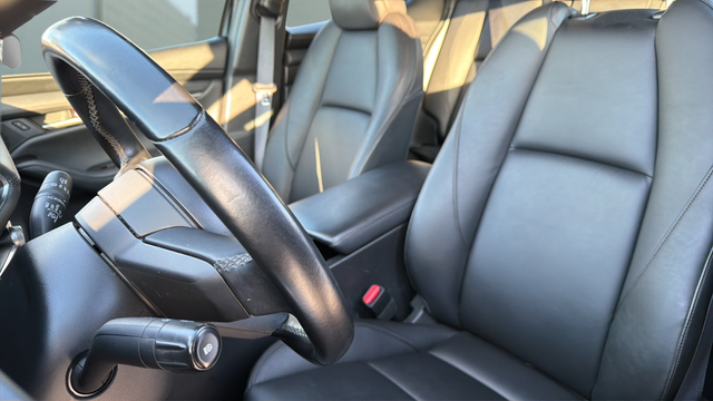 2025 Mazda Mazda3 2.5 S Select Sport