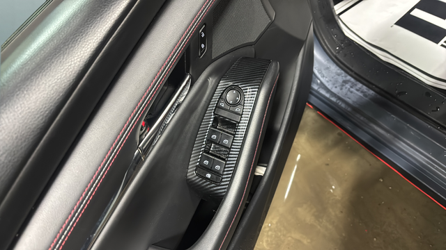 2024 Mazda Mazda3 2.5 S Carbon Edition