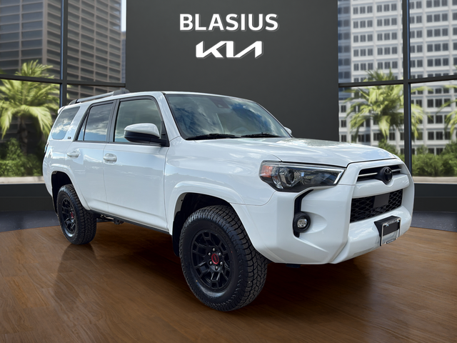 2023 Toyota 4Runner SR5