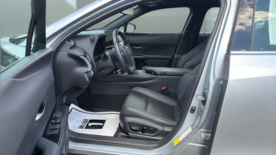 2024 Lexus UX 250h Premium