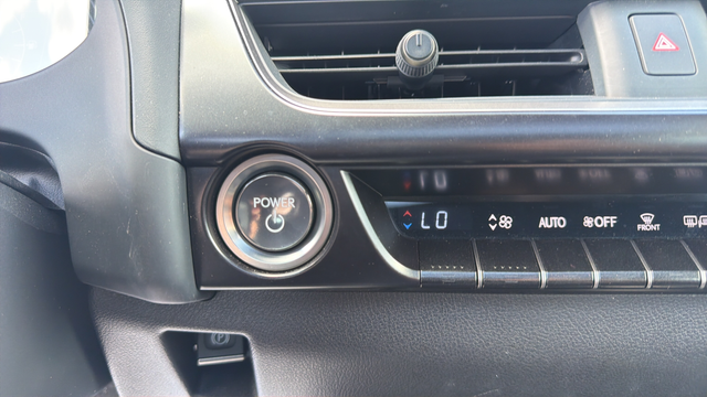 2024 Lexus UX 250h Premium