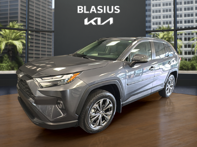 2025 Toyota RAV4 Hybrid XLE Premium