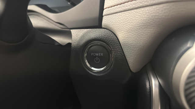 2025 Toyota RAV4 Hybrid XLE Premium