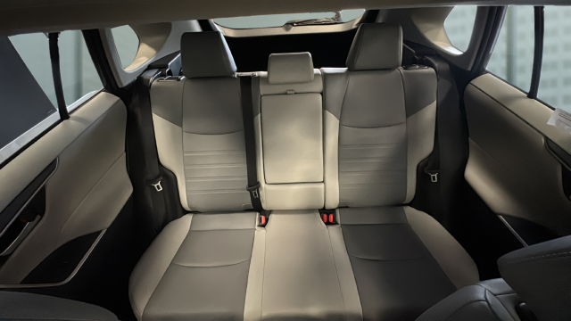 2025 Toyota RAV4 Hybrid XLE Premium
